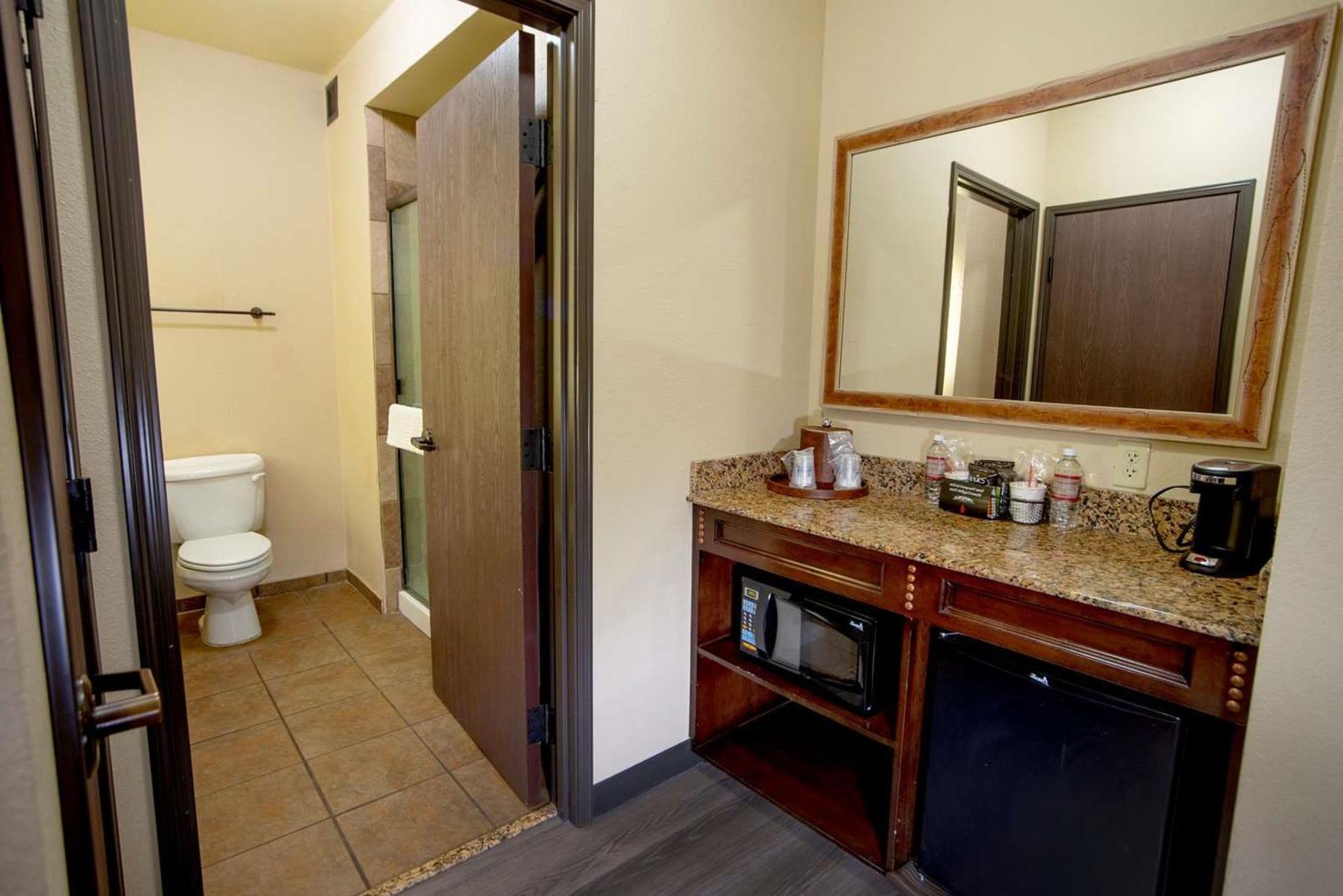 Best Western Plus Cimarron Hotel & Suites Stillwater Eksteriør bilde
